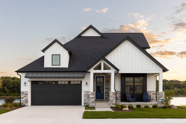 Best Emergency Roof Repair Services  in Grove Hill, AL